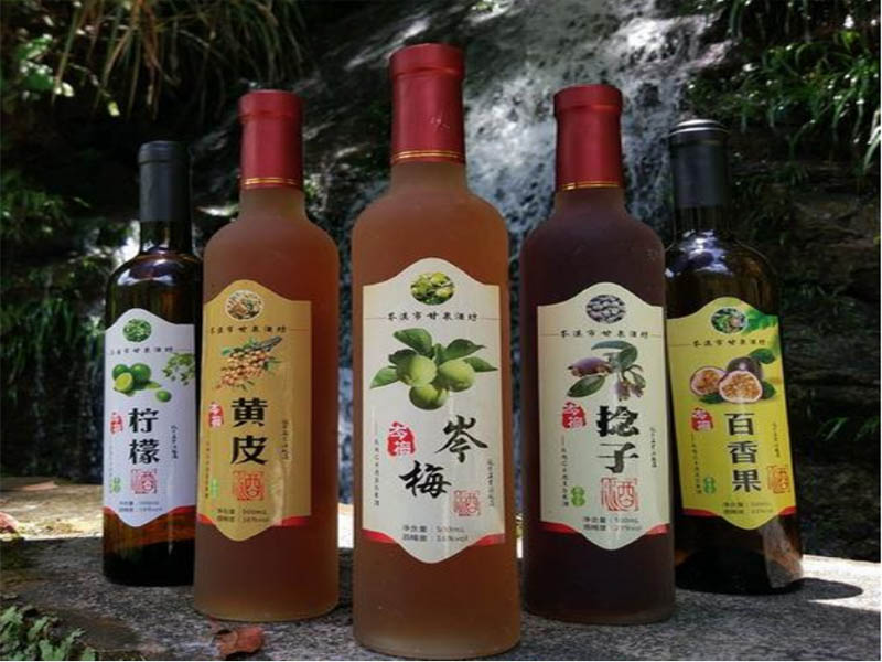 苹果酒灌装机 苹果酒灌装机